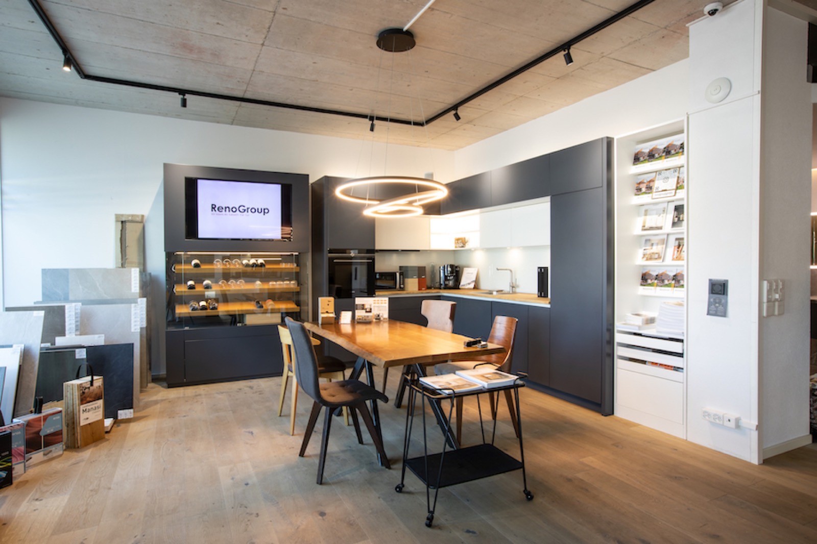Badausstellung Showroom Dottikon, Ansicht 2